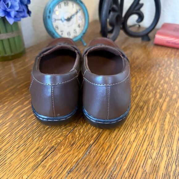 NEW Clarks Ashland Bubble Two Tone Brown Slip On Loafer Sz 7.5 Academia, Preppy - Picture 5 of 12